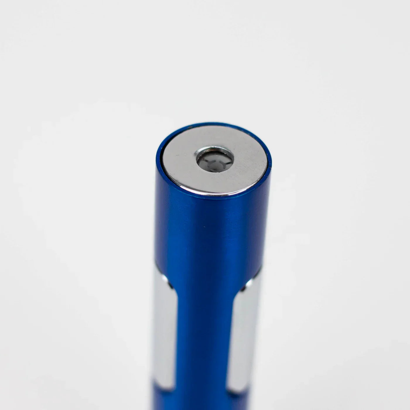 X-Lite - Sleek Lite Torch Lighter